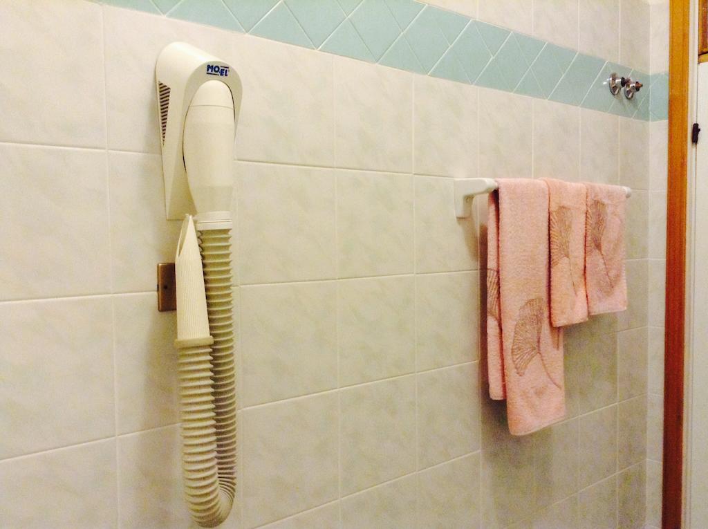 Hotel Sorriso Bellaria-Igea Marina Habitación foto